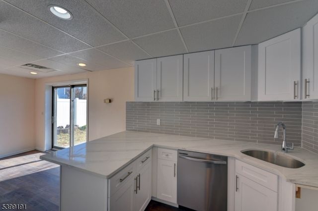 90 Dewey St, Bloomfield Twp., NJ 07003