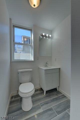 90 Dewey St, Bloomfield Twp., NJ 07003