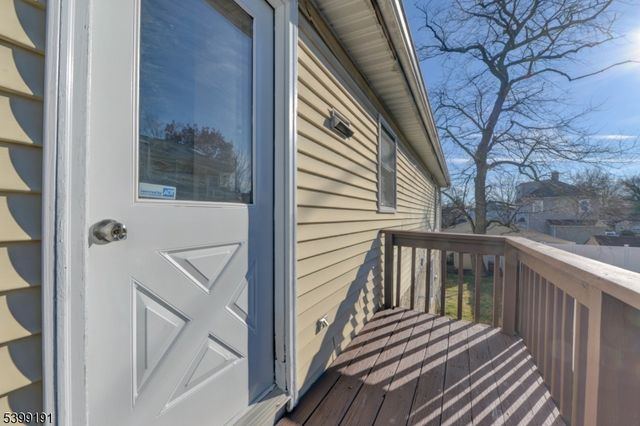 90 Dewey St, Bloomfield Twp., NJ 07003