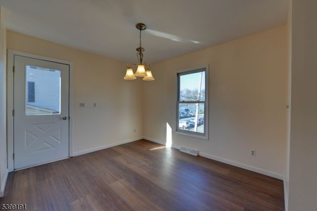 90 Dewey St, Bloomfield Twp., NJ 07003