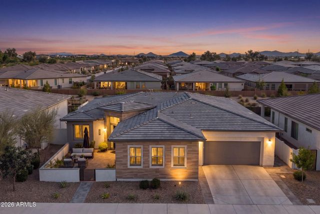 1237 W CHERRYWOOD Drive, San Tan Valley, AZ 85140