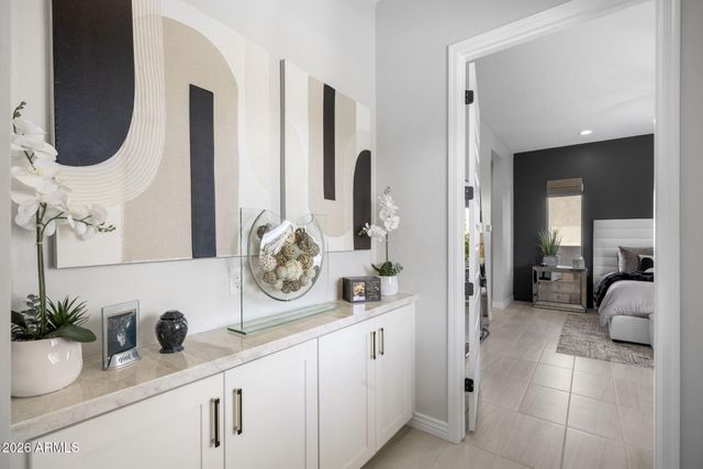 1237 W CHERRYWOOD Drive, San Tan Valley, AZ 85140
