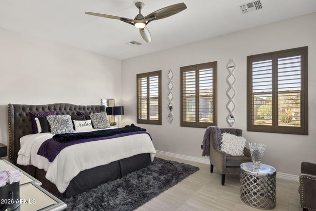 1237 W CHERRYWOOD Drive, San Tan Valley, AZ 85140