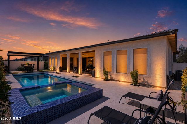 1237 W CHERRYWOOD Drive, San Tan Valley, AZ 85140