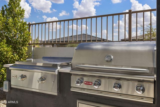 1237 W CHERRYWOOD Drive, San Tan Valley, AZ 85140