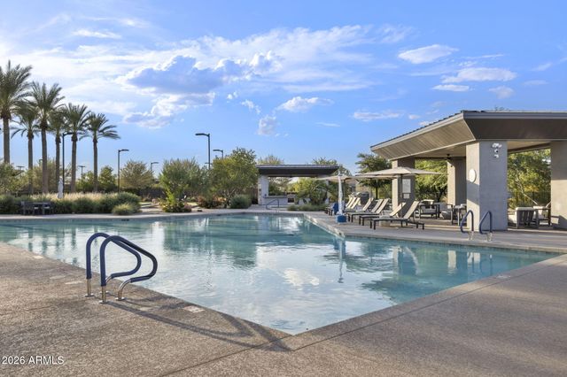 1237 W CHERRYWOOD Drive, San Tan Valley, AZ 85140