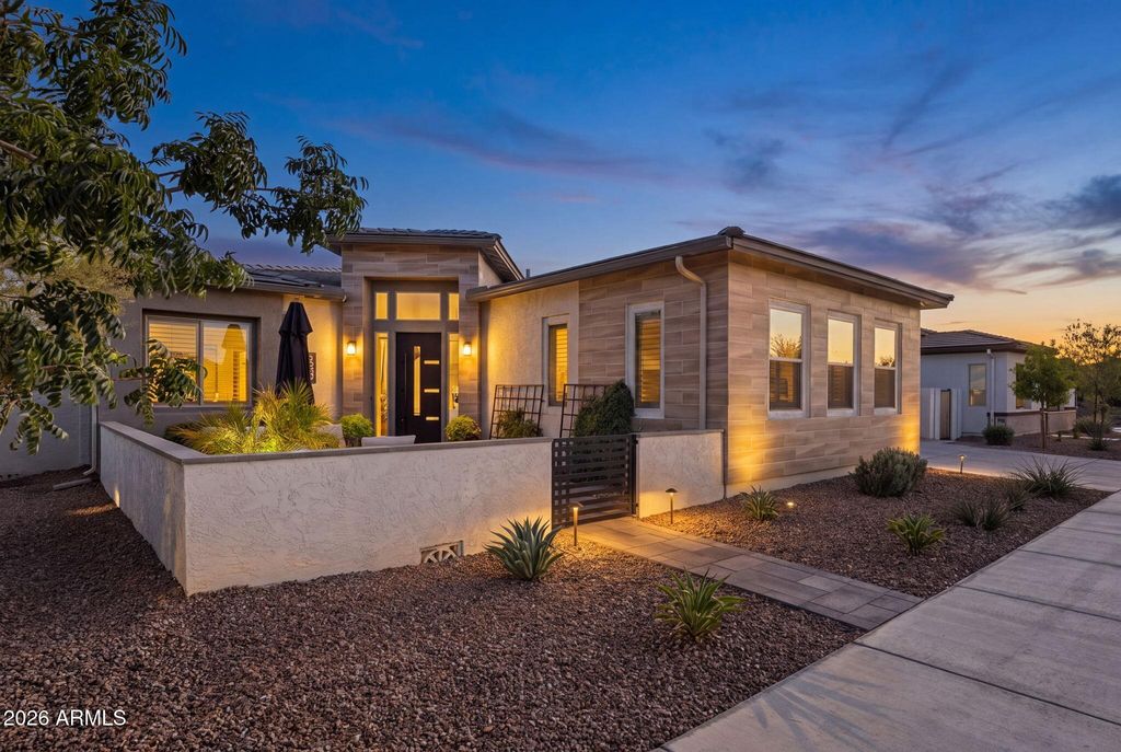 1237 W CHERRYWOOD Drive, San Tan Valley, AZ 85140 — exterior