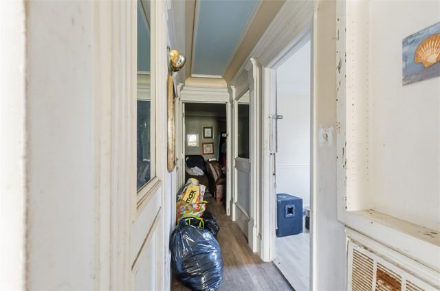 316 S 4th Street, Nederland, TX 77627