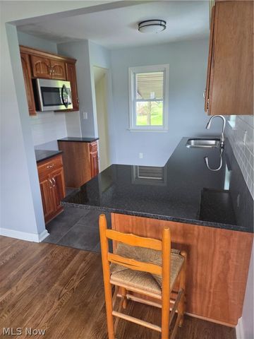 894 N Carpenter Road, Brunswick, OH 44212