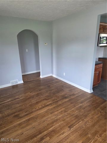 894 N Carpenter Road, Brunswick, OH 44212