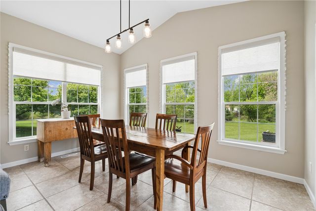 2260 Timber Creek Drive, Marion, IA 52302