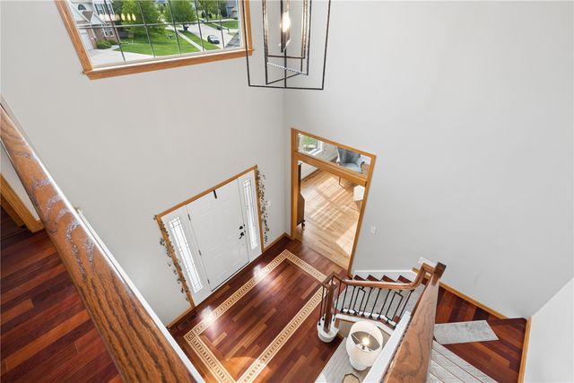 2260 Timber Creek Drive, Marion, IA 52302