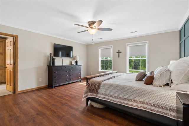 2260 Timber Creek Drive, Marion, IA 52302