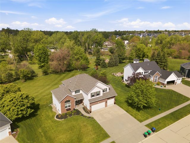 2260 Timber Creek Drive, Marion, IA 52302