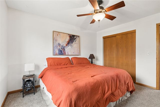 2260 Timber Creek Drive, Marion, IA 52302