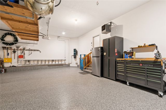 2260 Timber Creek Drive, Marion, IA 52302