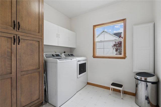 2260 Timber Creek Drive, Marion, IA 52302