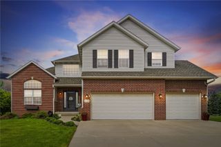 2260 Timber Creek Drive, Marion, IA 52302