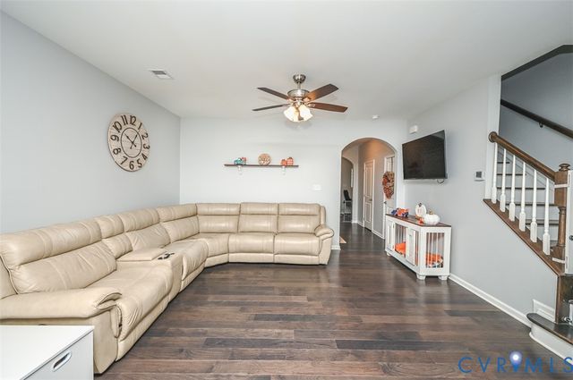 8990 Ringview Dr, Mechanicsville, VA 23116