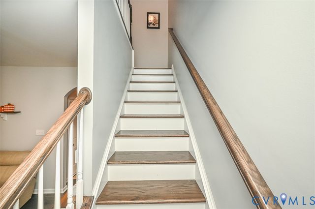 8990 Ringview Dr, Mechanicsville, VA 23116