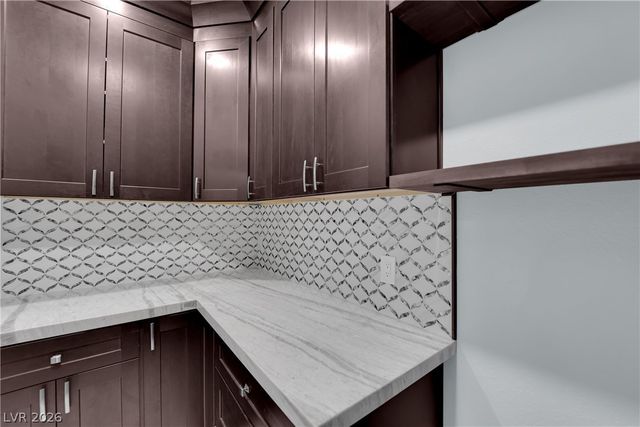 5513 Avenida Vaquero, Las Vegas, NV 89108