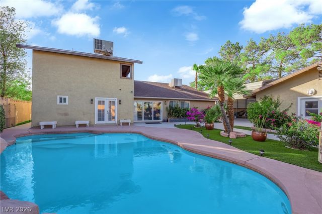 5513 Avenida Vaquero, Las Vegas, NV 89108