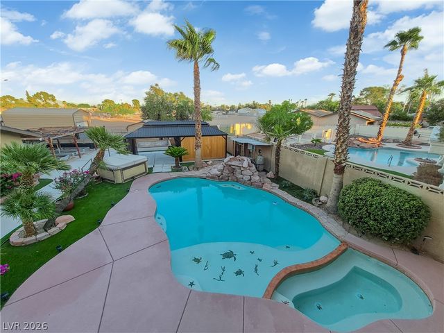 5513 Avenida Vaquero, Las Vegas, NV 89108