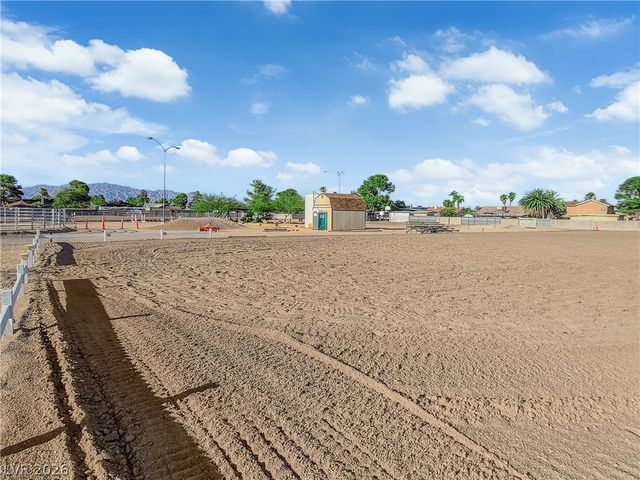 5513 Avenida Vaquero, Las Vegas, NV 89108