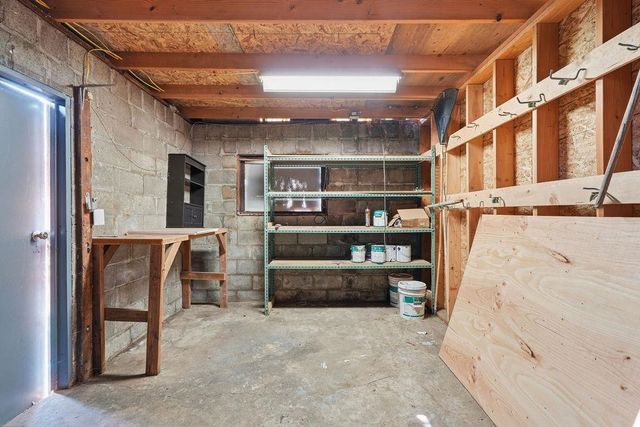 3411 N Marguerite Rd, Millwood, WA 99212