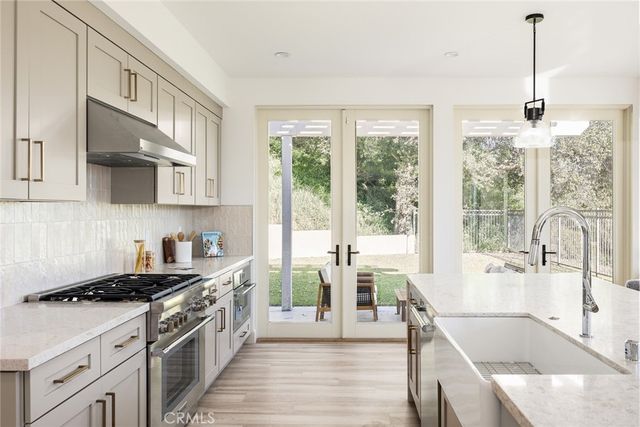 608 Baldwin Court, Sierra Madre, CA 91024