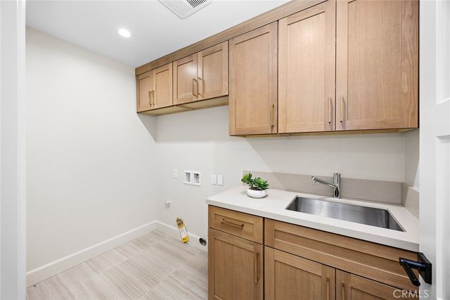 608 Baldwin Court, Sierra Madre, CA 91024