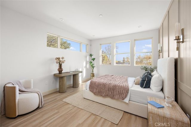 608 Baldwin Court, Sierra Madre, CA 91024