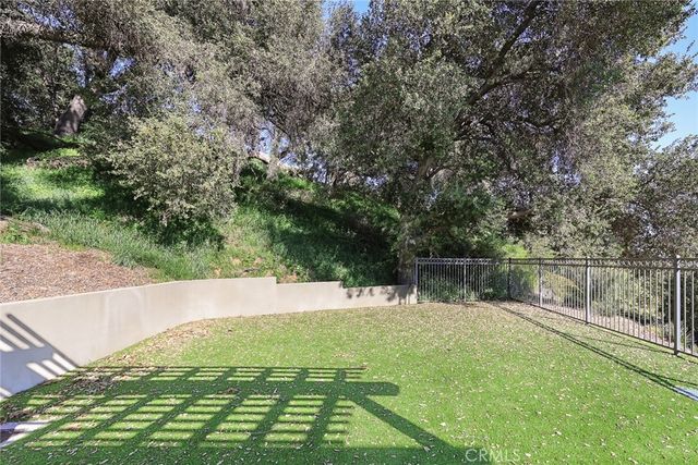608 Baldwin Court, Sierra Madre, CA 91024