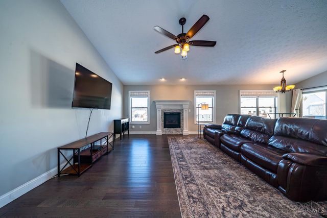 29 Louise Drive, Springboro, OH 45066