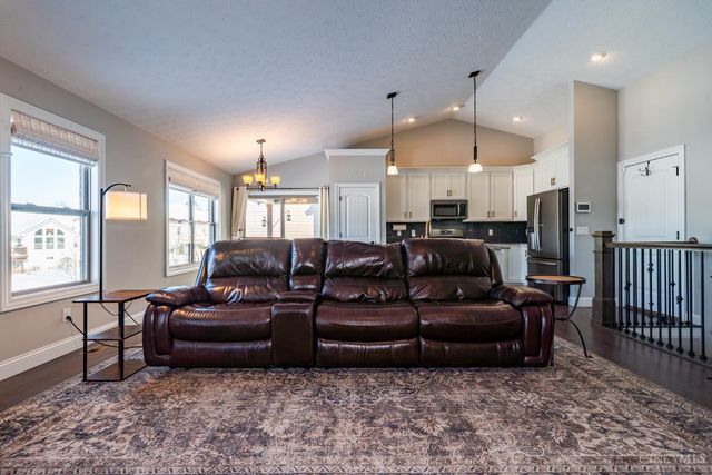 29 Louise Drive, Springboro, OH 45066