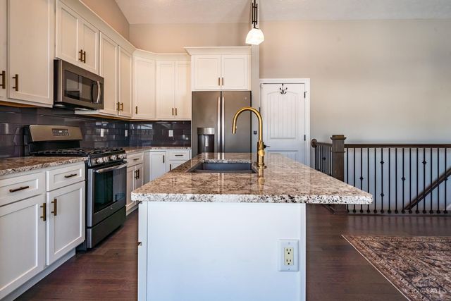 29 Louise Drive, Springboro, OH 45066