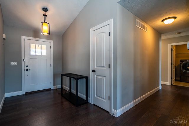 29 Louise Drive, Springboro, OH 45066