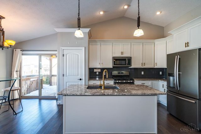 29 Louise Drive, Springboro, OH 45066