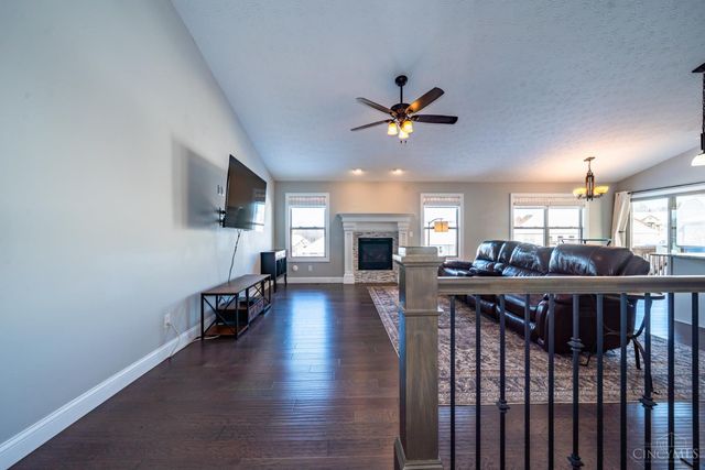 29 Louise Drive, Springboro, OH 45066