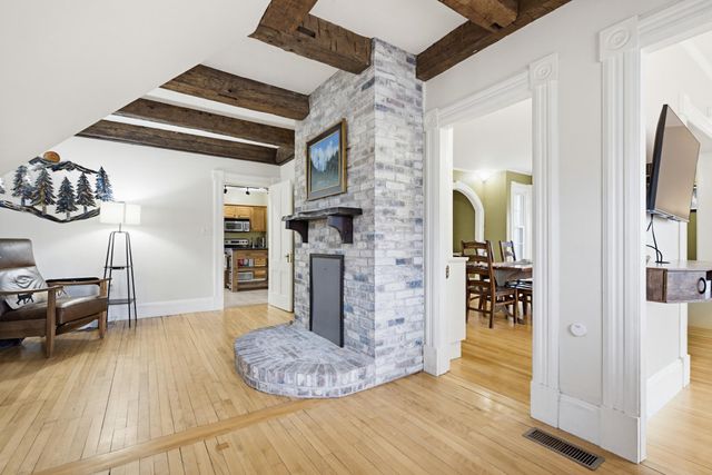 935 Union Street, Manchester, NH 03104