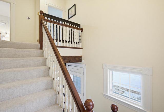 935 Union Street, Manchester, NH 03104