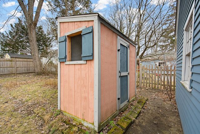 935 Union Street, Manchester, NH 03104