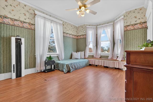 321 W Cherokee Avenue, Nowata, OK 74048