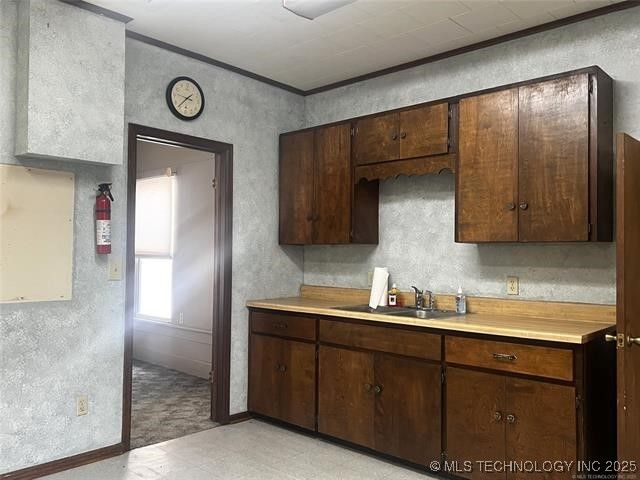 321 W Cherokee Avenue, Nowata, OK 74048