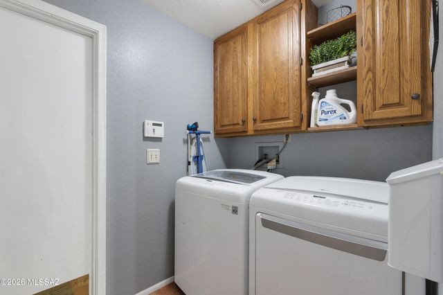 8901 N Palm Brook Drive, Tucson, AZ 85743