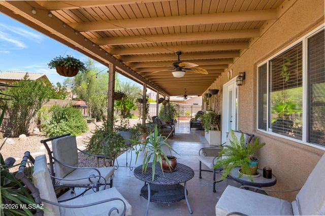 8901 N Palm Brook Drive, Tucson, AZ 85743