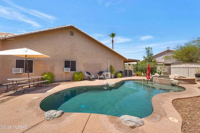8901 N Palm Brook Drive, Tucson, AZ 85743