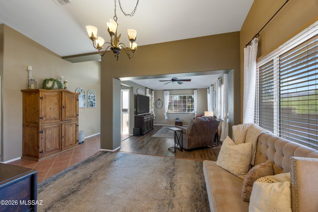 8901 N Palm Brook Drive, Tucson, AZ 85743