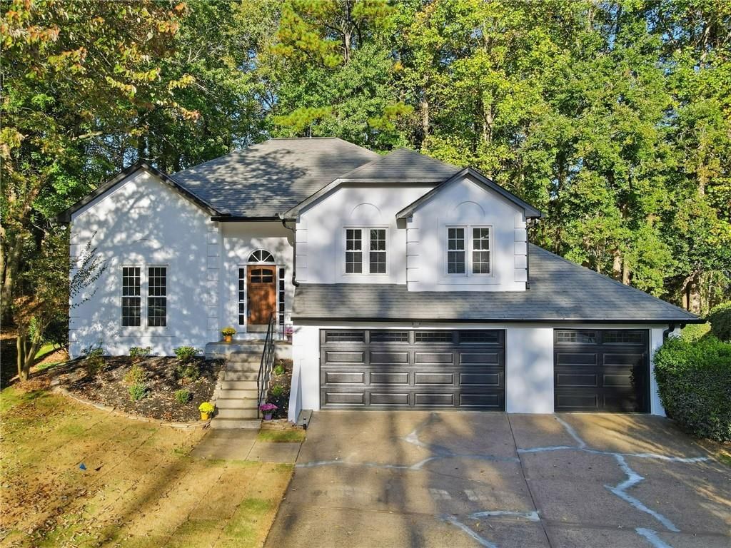 161 Red Oak Lane, Alpharetta, GA 30009