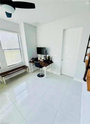 1021 10th AVE NE, Naples, FL 34120